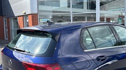 2021 (21) VOLKSWAGEN GOLF 1.5 eTSI 150 Style 5dr DSG 5674613