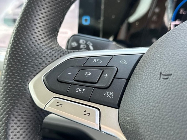 2021 (21) VOLKSWAGEN GOLF 1.5 eTSI 150 Style 5dr DSG 5674594