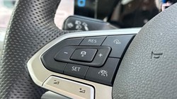 2021 (21) VOLKSWAGEN GOLF 1.5 eTSI 150 Style 5dr DSG 5674594
