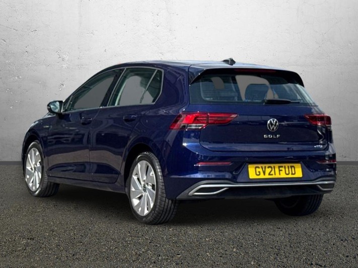 2021 (21) VOLKSWAGEN GOLF 1.5 eTSI 150 Style 5dr DSG 5674576