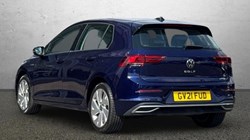 2021 (21) VOLKSWAGEN GOLF 1.5 eTSI 150 Style 5dr DSG 5674576