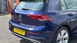 2021 (21) VOLKSWAGEN GOLF 1.5 eTSI 150 Style 5dr DSG 5674619