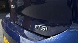 2021 (21) VOLKSWAGEN GOLF 1.5 eTSI 150 Style 5dr DSG 5674586