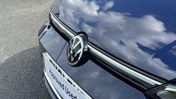 2021 (21) VOLKSWAGEN GOLF 1.5 eTSI 150 Style 5dr DSG 5674616