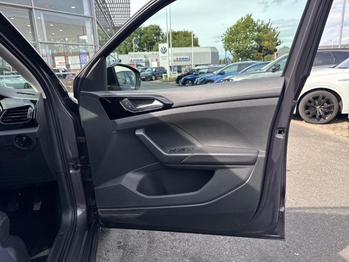 2023 (23) VOLKSWAGEN T-CROSS 1.0 TSI 110 Black Edition 5dr 5694228