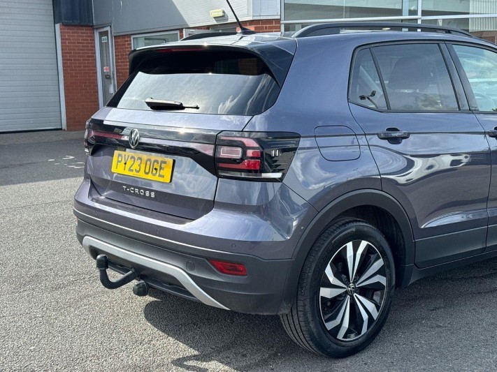 2023 (23) VOLKSWAGEN T-CROSS 1.0 TSI 110 Black Edition 5dr 5694260
