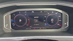 2020 (70) VOLKSWAGEN TIGUAN 2.0 TDi 150 R-Line Tech 5dr 5710363