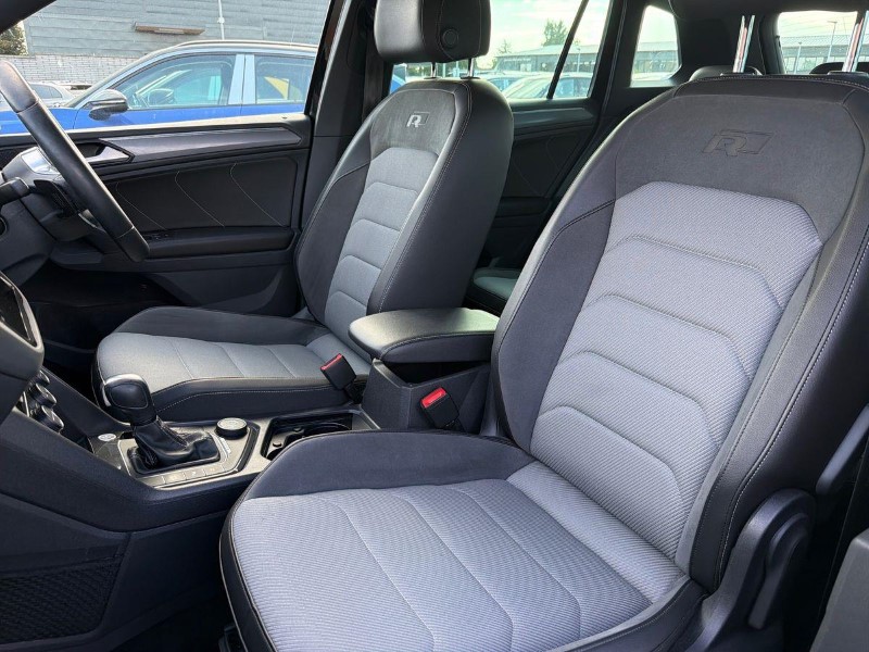 2020 (70) VOLKSWAGEN TIGUAN 2.0 TDi 150 R-Line Tech 5dr 5710368