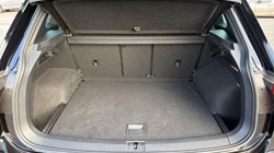 2020 (70) VOLKSWAGEN TIGUAN 2.0 TDi 150 R-Line Tech 5dr 5710369