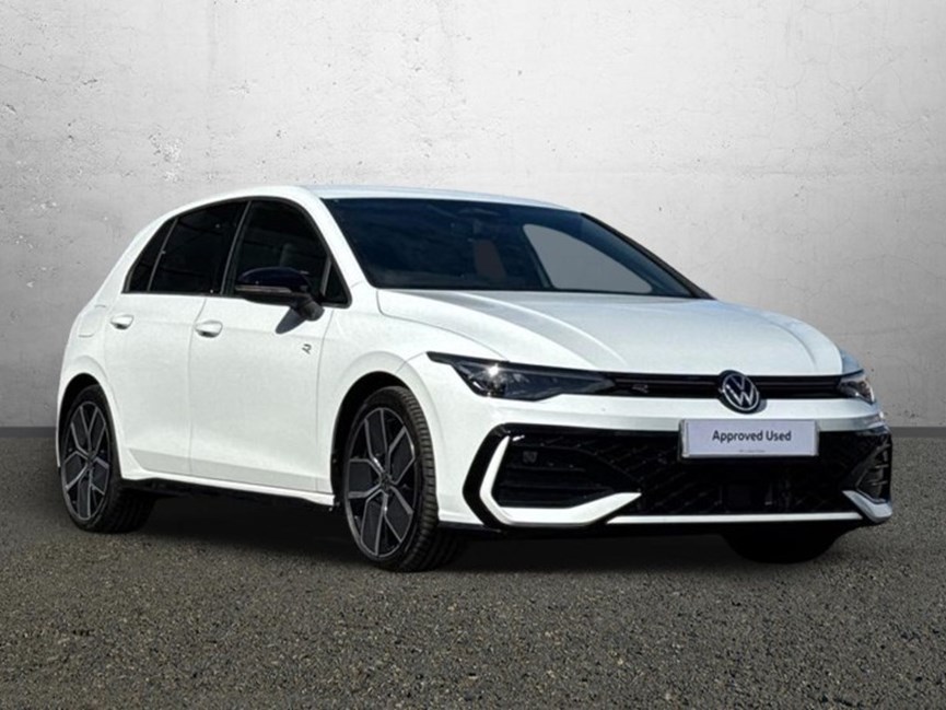 2025 (75) VOLKSWAGEN GOLF 1.5 eTSI 150 Black Edition 5dr DSG