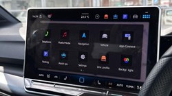 2025 (75) VOLKSWAGEN GOLF 1.5 eTSI 150 Black Edition 5dr DSG 5671086