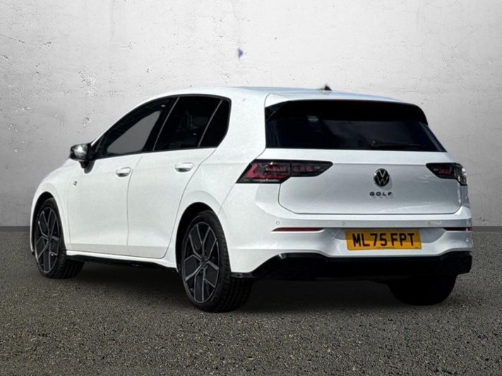 2025 (75) VOLKSWAGEN GOLF 1.5 eTSI 150 Black Edition 5dr DSG 5671064