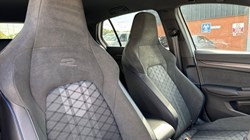 2025 (75) VOLKSWAGEN GOLF 1.5 eTSI 150 Black Edition 5dr DSG 5671073
