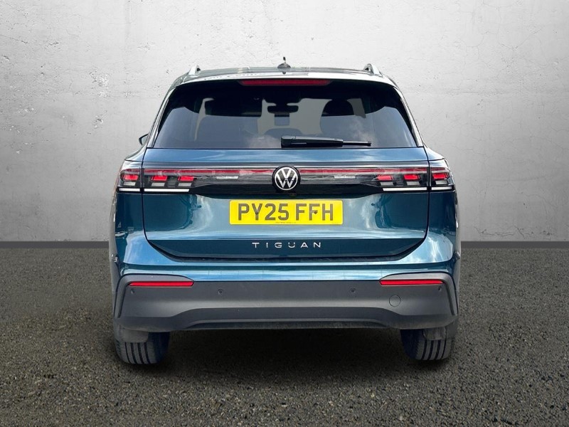 2025 (25) VOLKSWAGEN TIGUAN 2.0 TDI Match 5dr DSG 5714381
