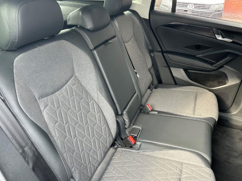 2025 (25) VOLKSWAGEN TIGUAN 2.0 TDI Match 5dr DSG 5714388