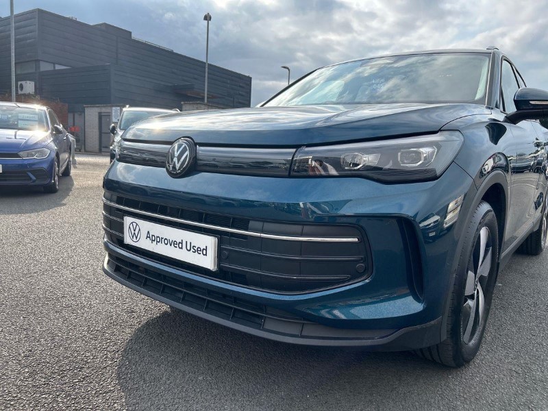 2025 (25) VOLKSWAGEN TIGUAN 2.0 TDI Match 5dr DSG 5714396
