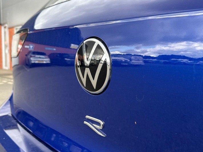 2026 (75) VOLKSWAGEN GOLF 2.0 TSI 333 R 4Motion 5dr DSG 5668192