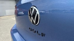 2025 (75) VOLKSWAGEN GOLF 1.5 eTSI 150 Black Edition 5dr DSG 5673763