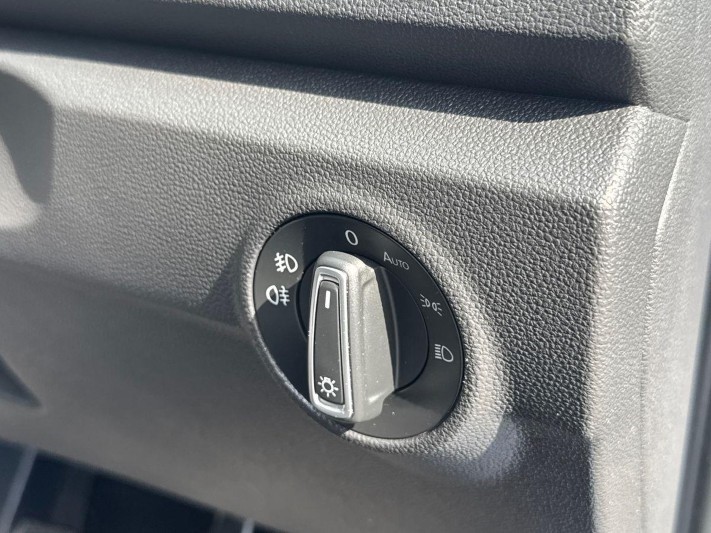 2019 (69) VOLKSWAGEN T-ROC 1.5 TSI EVO R-Line 5dr 5703898