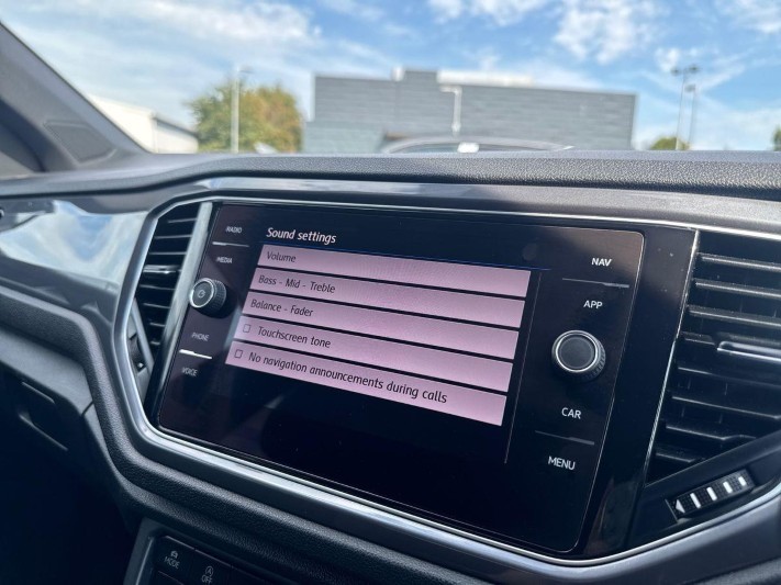2019 (69) VOLKSWAGEN T-ROC 1.5 TSI EVO R-Line 5dr 5703906