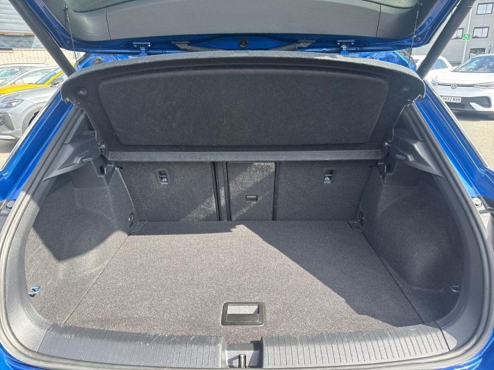 2019 (69) VOLKSWAGEN T-ROC 1.5 TSI EVO R-Line 5dr 5703872