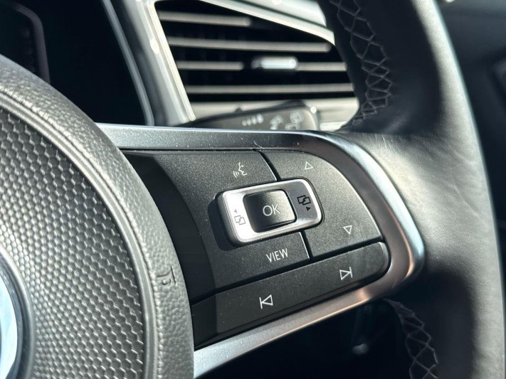2019 (69) VOLKSWAGEN T-ROC 1.5 TSI EVO R-Line 5dr 5703857
