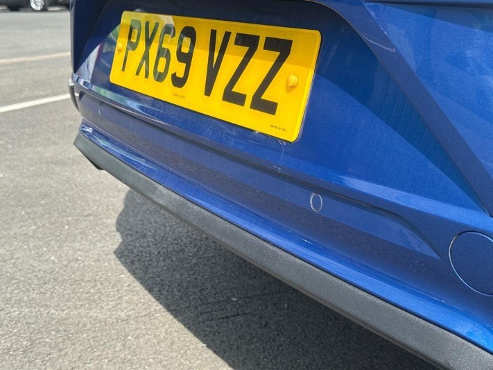 2019 (69) VOLKSWAGEN T-ROC 1.5 TSI EVO R-Line 5dr 5703883