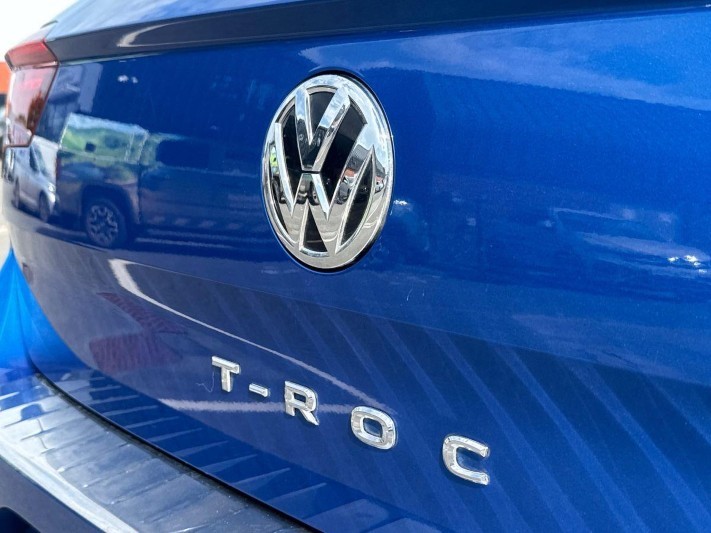 2019 (69) VOLKSWAGEN T-ROC 1.5 TSI EVO R-Line 5dr 5703882