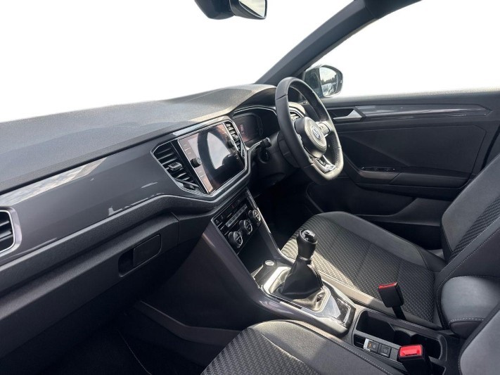 2019 (69) VOLKSWAGEN T-ROC 1.5 TSI EVO R-Line 5dr 5703837