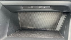 2020 (70) VOLKSWAGEN GOLF 1.5 TSI 150 R-Line 5dr 5673699