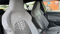 2020 (70) VOLKSWAGEN GOLF 1.5 TSI 150 R-Line 5dr 5673648