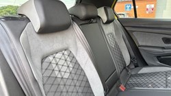 2020 (70) VOLKSWAGEN GOLF 1.5 TSI 150 R-Line 5dr 5673671
