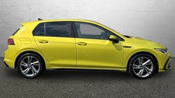2020 (70) VOLKSWAGEN GOLF 1.5 TSI 150 R-Line 5dr 5673640