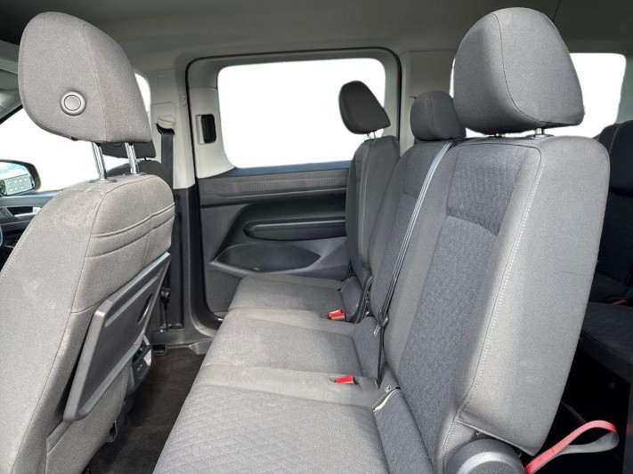 2025 (25) VOLKSWAGEN CADDY MAXI 1.5 TSI Life 116 5dr DSG [Tech Pack] 5701684