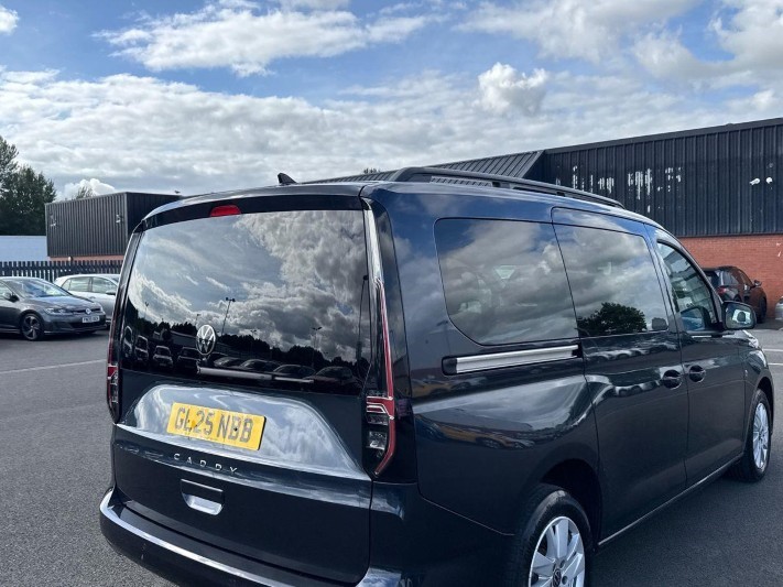 2025 (25) VOLKSWAGEN CADDY MAXI 1.5 TSI Life 116 5dr DSG [Tech Pack] 5701716