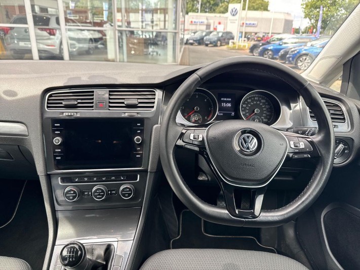 2019 (69) VOLKSWAGEN GOLF 2.0 TDI Match Edition 5dr 5694103