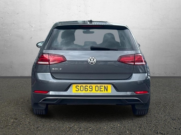 2019 (69) VOLKSWAGEN GOLF 2.0 TDI Match Edition 5dr 5694088