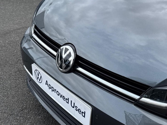2019 (69) VOLKSWAGEN GOLF 2.0 TDI Match Edition 5dr 5694122