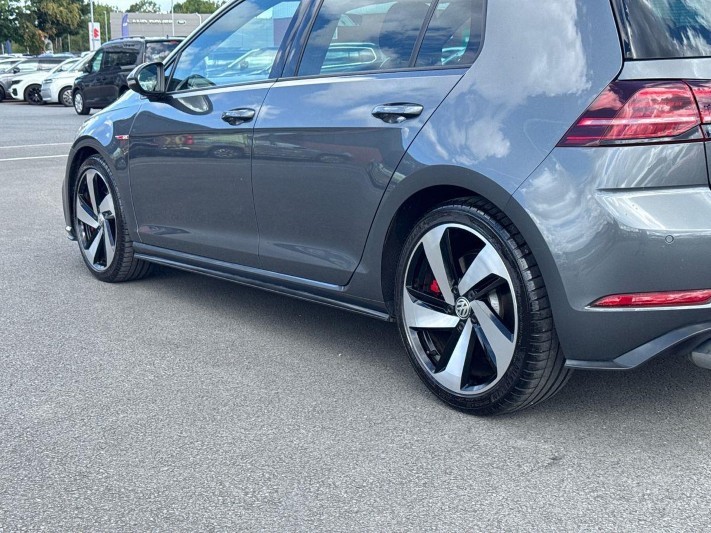 2020 (20) VOLKSWAGEN GOLF 2.0 TSI 245 GTI Performance 5dr DSG 5700018