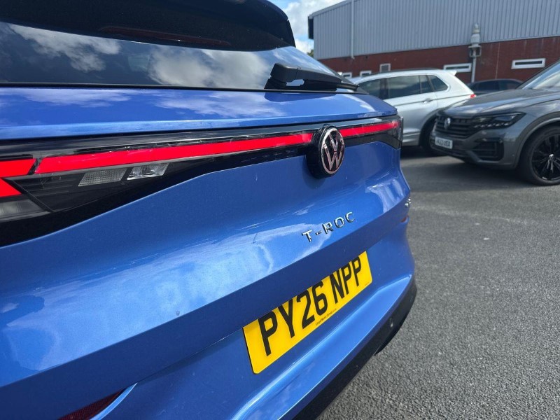 2026 (26) VOLKSWAGEN T-ROC 1.5 eTSI 150 R-Line 5dr DSG 5717785