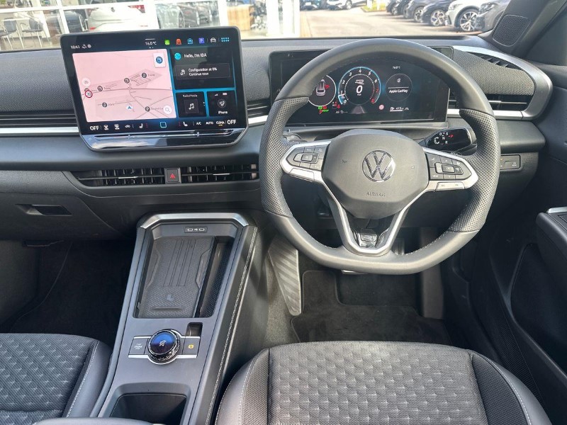 2026 (26) VOLKSWAGEN T-ROC 1.5 eTSI 150 R-Line 5dr DSG 5717775