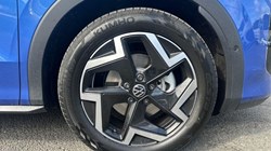 2026 (26) VOLKSWAGEN T-ROC 1.5 eTSI 150 R-Line 5dr DSG 5717758