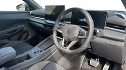 2026 (26) VOLKSWAGEN T-ROC 1.5 eTSI 150 R-Line 5dr DSG 5717759