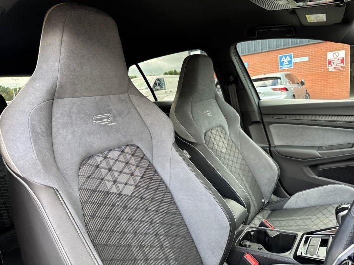 2023 (73) VOLKSWAGEN GOLF 1.5 TSI R-Line 5dr 5682034