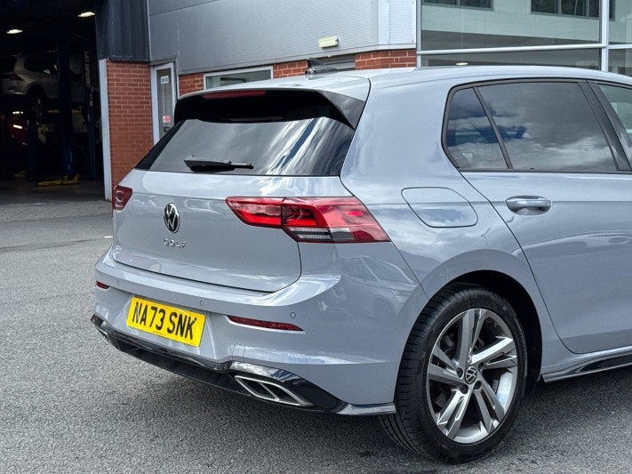 2023 (73) VOLKSWAGEN GOLF 1.5 TSI R-Line 5dr 5682068