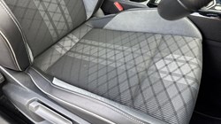 2023 (73) VOLKSWAGEN GOLF 1.5 TSI R-Line 5dr 5682040