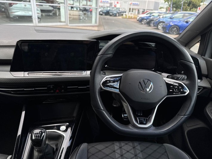 2023 (73) VOLKSWAGEN GOLF 1.5 TSI R-Line 5dr 5682046
