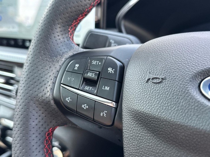 2024 (74) FORD KUGA 2.5 FHEV ST-Line X 5dr 4WD CVT 5663305