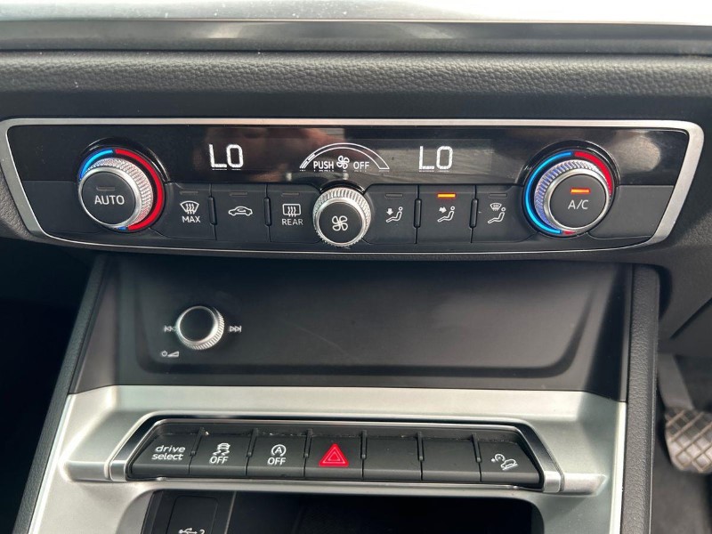 2020 (69) AUDI Q3 35 TDI Quattro Sport 5dr 5718149