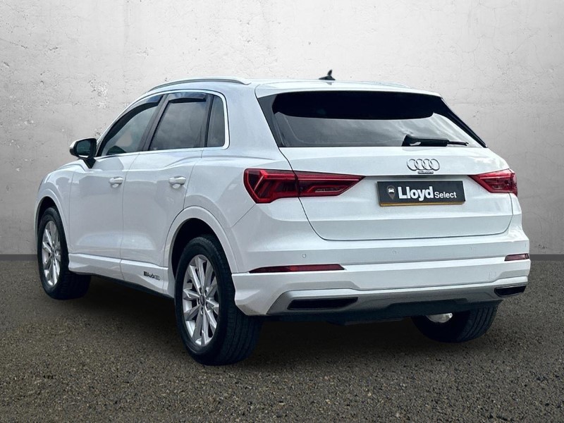 2020 (69) AUDI Q3 35 TDI Quattro Sport 5dr 5718126